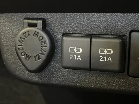 Daihatsu Mira Tocot