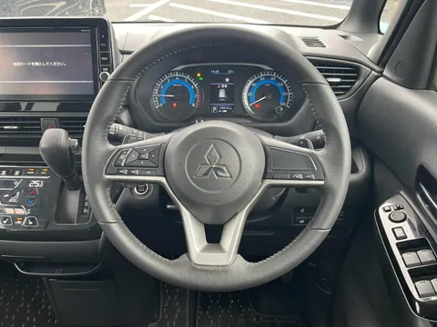 Mitsubishi eK X Space