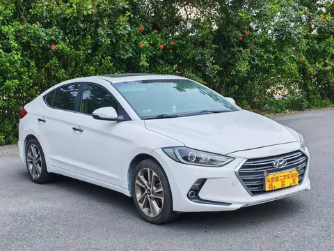 Hyundai Elantra (Avante)