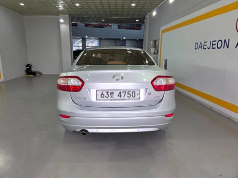 Renault SM3
