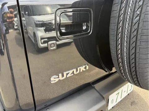 Suzuki Jimny Nomade