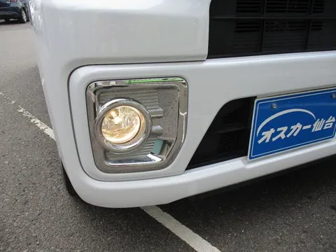Toyota Pixis Mega