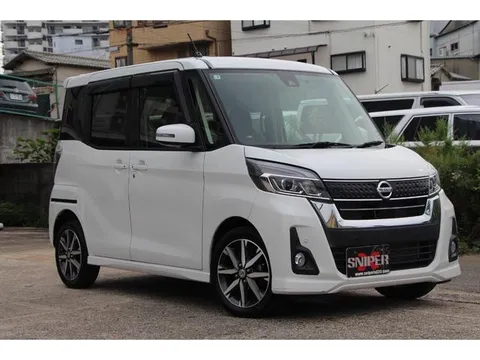 Nissan Dayz Roox
