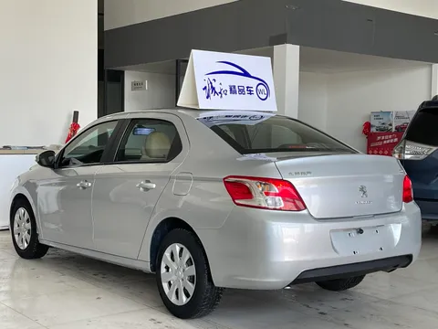 Peugeot 301