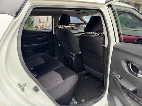 Nissan Bluebird