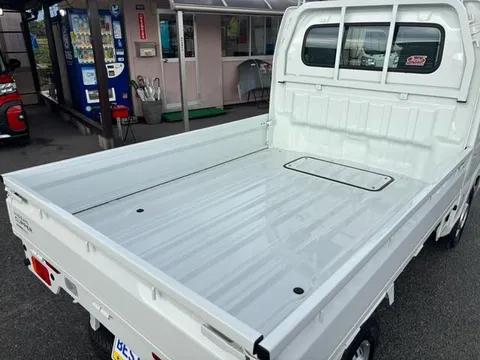 Nissan Clipper Truck