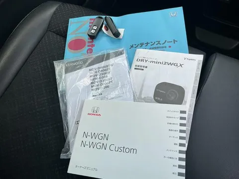 Honda N-WGN Custom