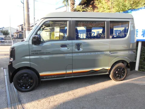 Suzuki Every