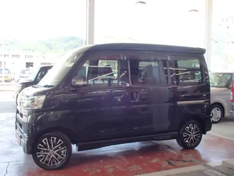 Daihatsu Atrai Wagon