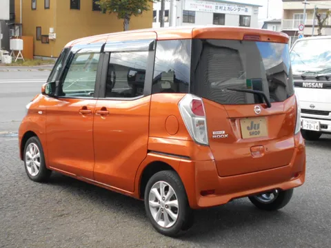 Nissan Dayz Roox
