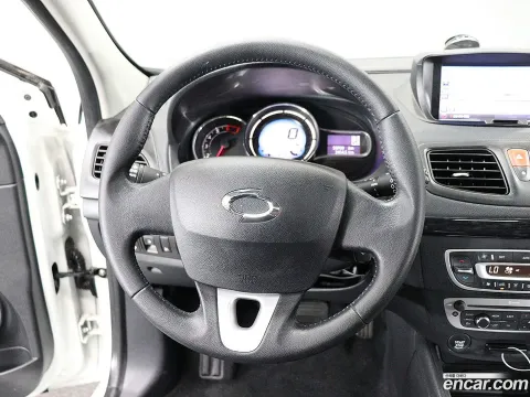 Renault SM3