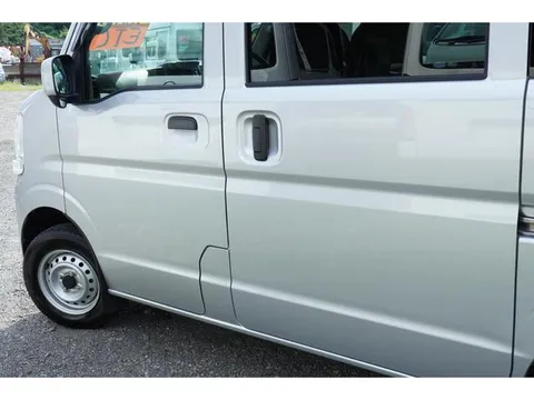 Nissan Clipper