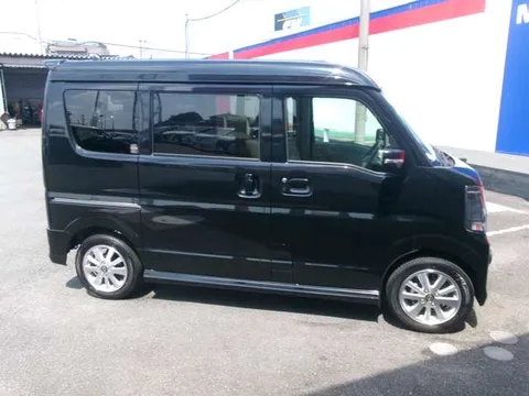 Nissan Clipper Rio