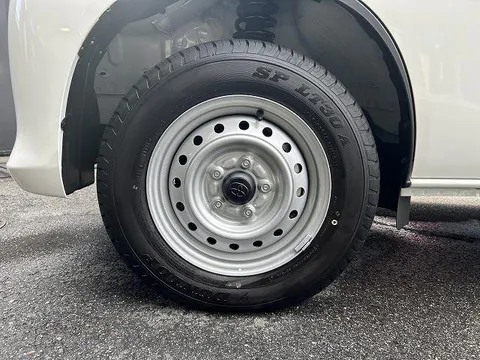 Toyota TownAce Van