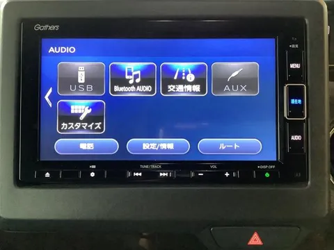 Honda N-BOX Custom