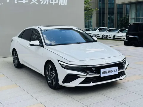 Hyundai Elantra (Avante)