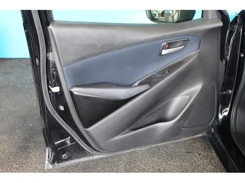 Mazda Mazda2 (Demio)