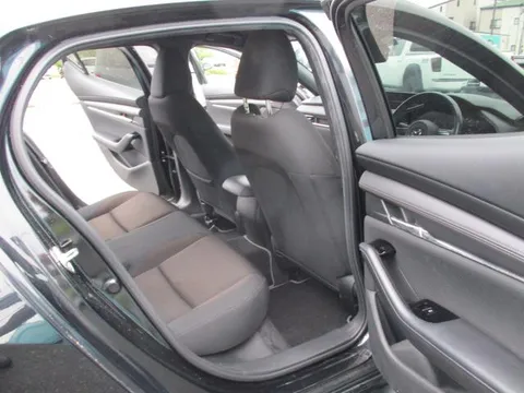 Mazda MAZDA3 Fastback