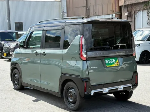 Mitsubishi Delica Mini