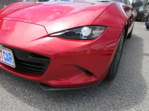 Mazda MX-5 (Roadster)