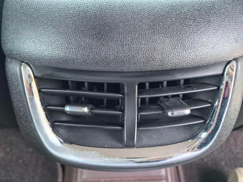 Chevrolet Malibu XL