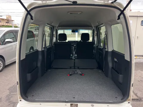 Toyota Pixis Van