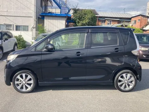 Mitsubishi eK Custom