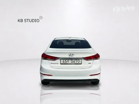 Hyundai Elantra (Avante)