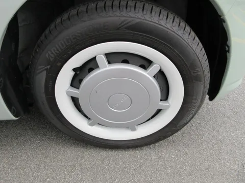 Daihatsu Mira Tocot