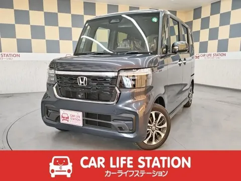Honda N-BOX Custom