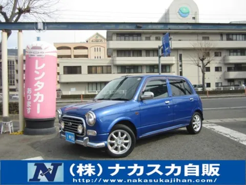 Daihatsu Mira Gino