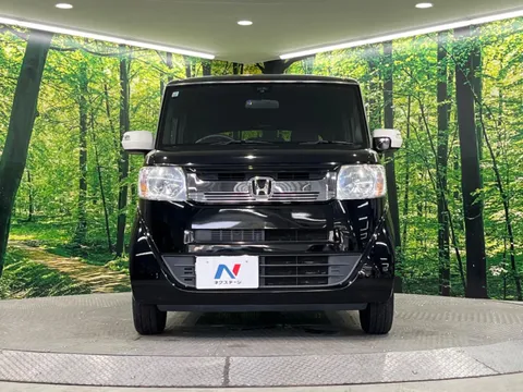 Honda N-BOX Slash