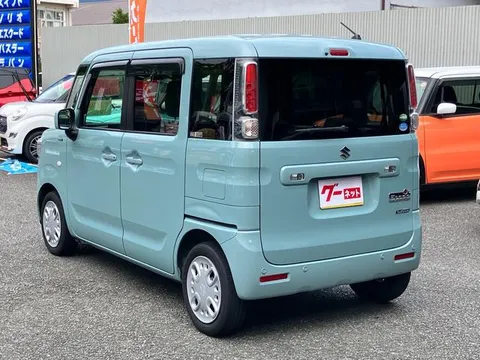 Suzuki Spacia