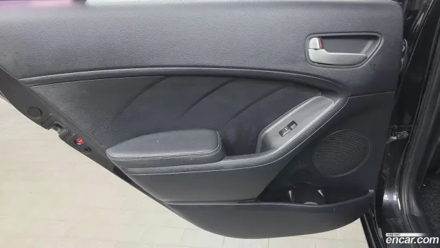 Kia Cerato (K3)