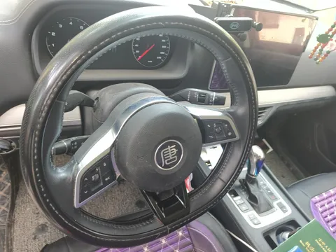 BYD Tang