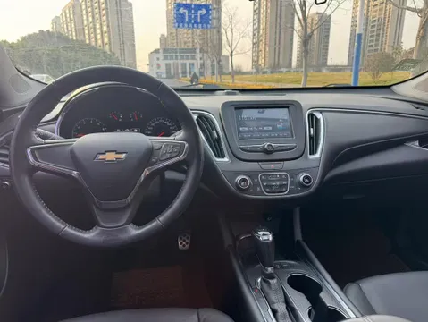 Chevrolet Malibu XL
