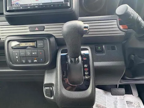 Honda N-VAN Plus Style