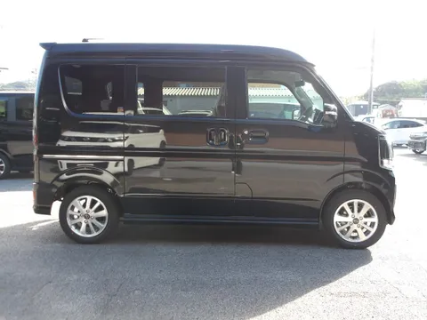 Nissan Clipper Rio