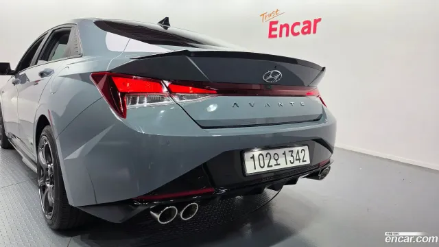 Hyundai Elantra (Avante)