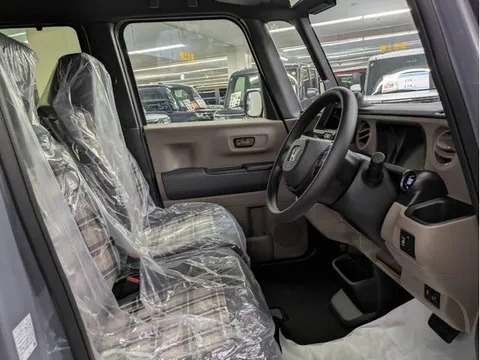 Honda N-BOX Joy