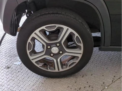 Mazda Flair Crossover