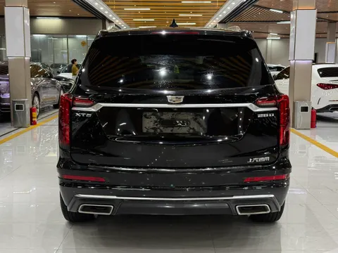 Cadillac XT6
