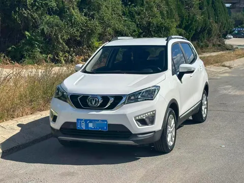 Changan CS15