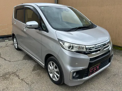 Mitsubishi eK Custom