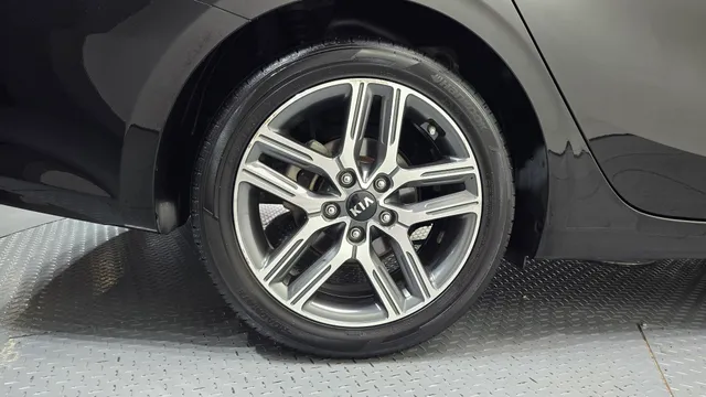 Kia Cerato (K3)