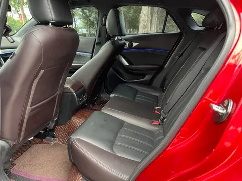 Mazda CX-4