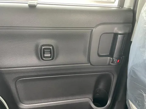 Suzuki Spacia Base