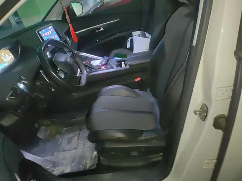 Peugeot 4008
