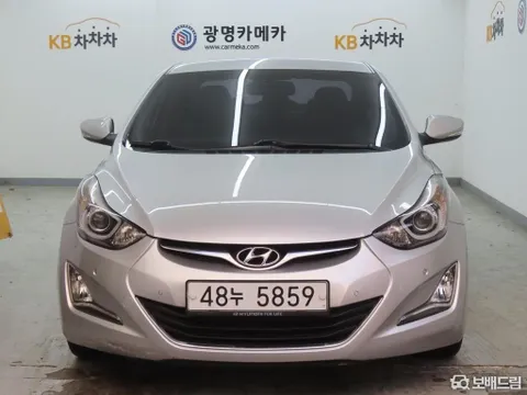 Hyundai Elantra (Avante)