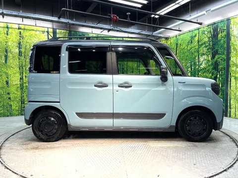Suzuki Spacia Gear
